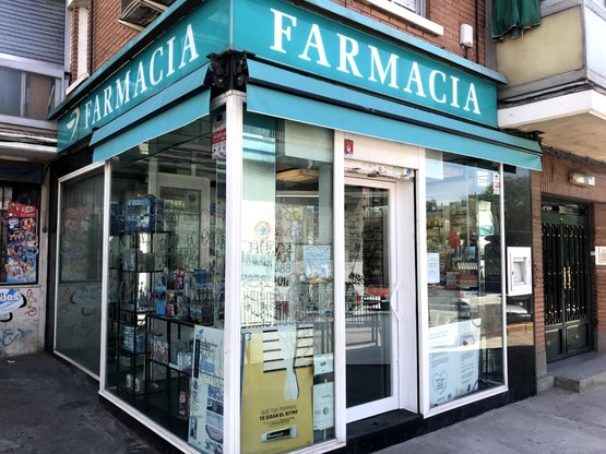 farma020903_POS