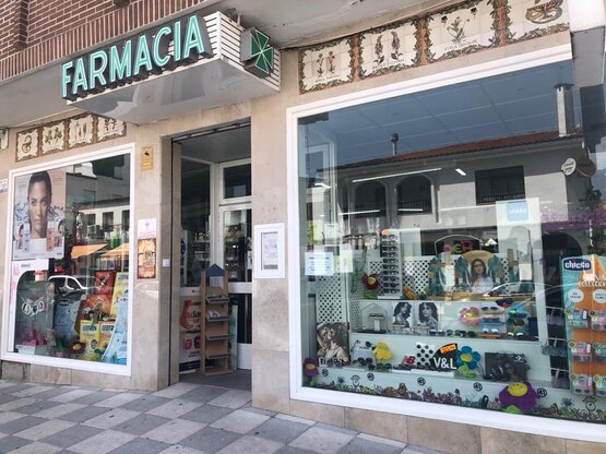farma080743_POS